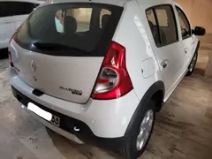 رنو، ساندرو استپ وی