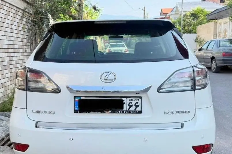 لکسوس،  RX