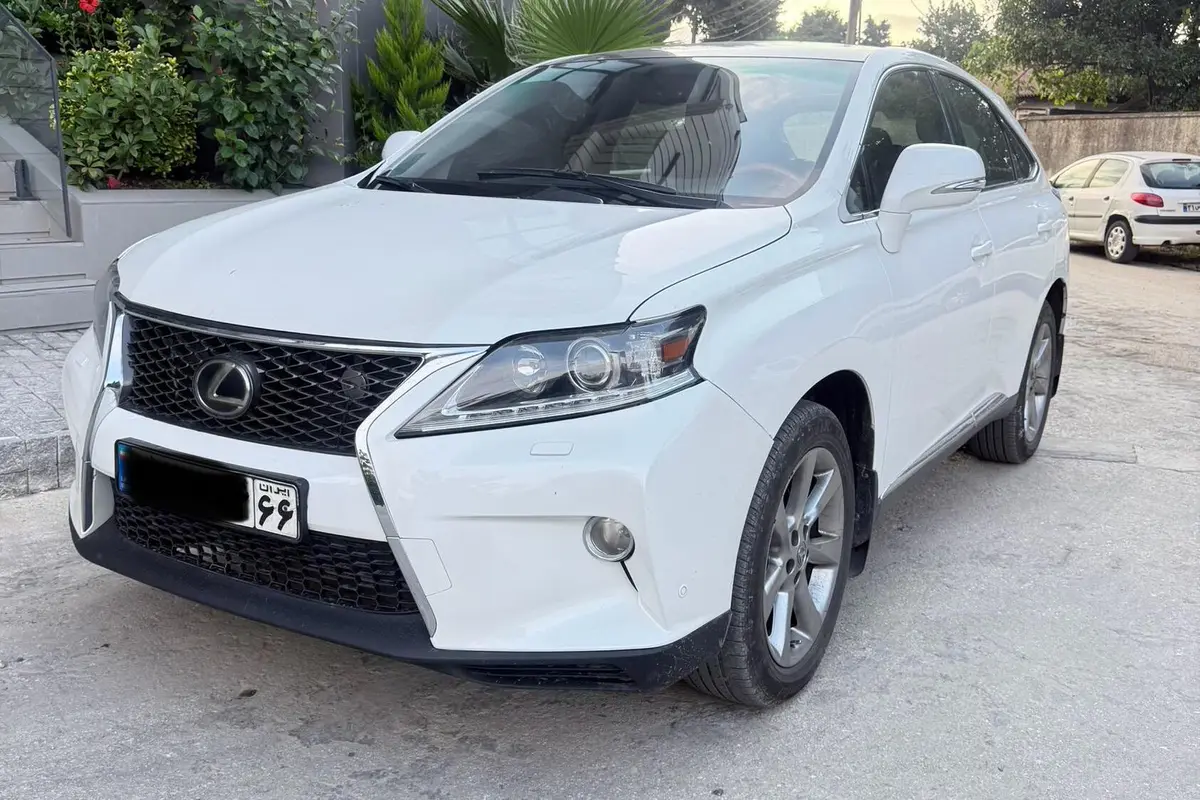 لکسوس،  RX
