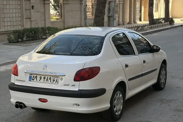 پژو، 206 SD