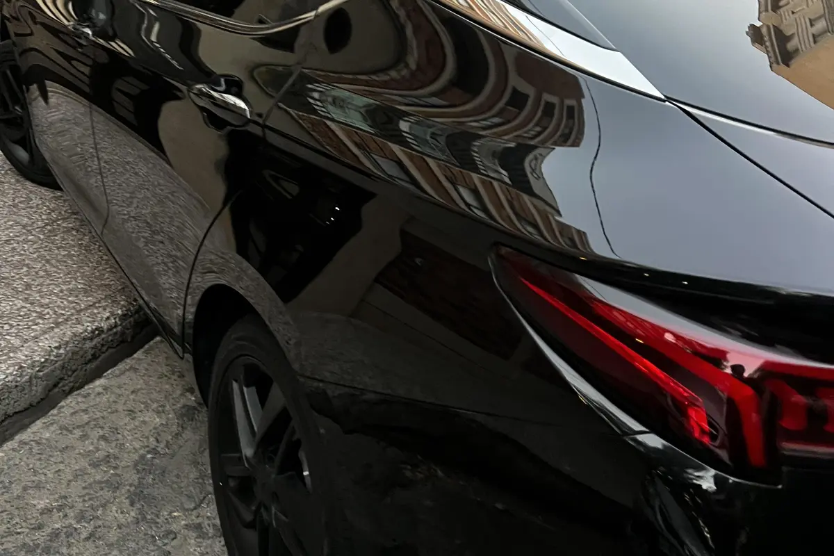 کی ام سی،  J7