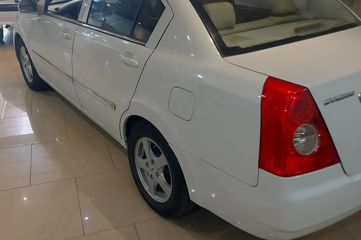 ام وی ام،  530