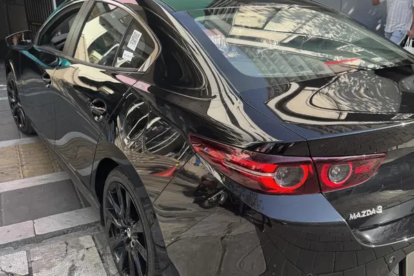 مزدا، 3 وارداتی