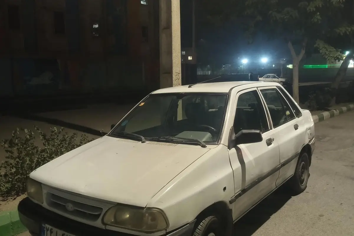 پراید،  صندوق دار