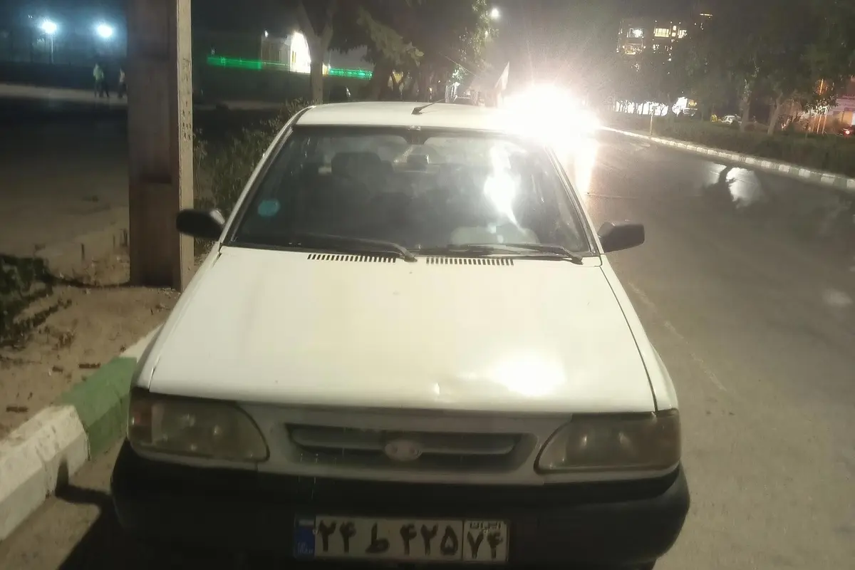 پراید،  صندوق دار