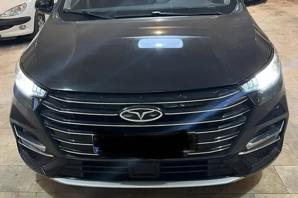 فونیکس، آریزو 6 پرو