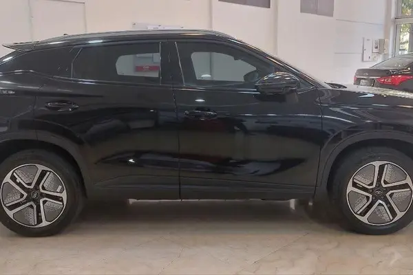 پیش فروش فونیکس، FX EV