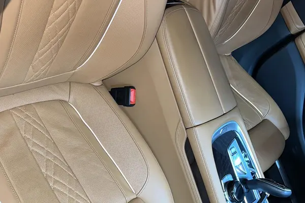 ب ام و، سری 7