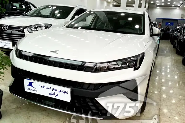 کی ام سی  J7