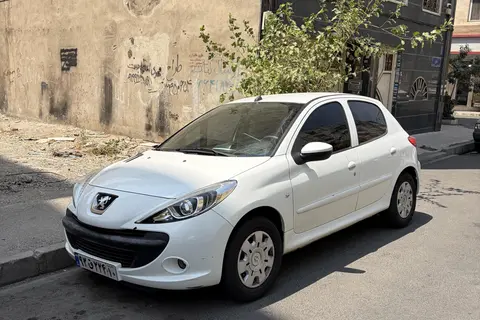 پژو، 207