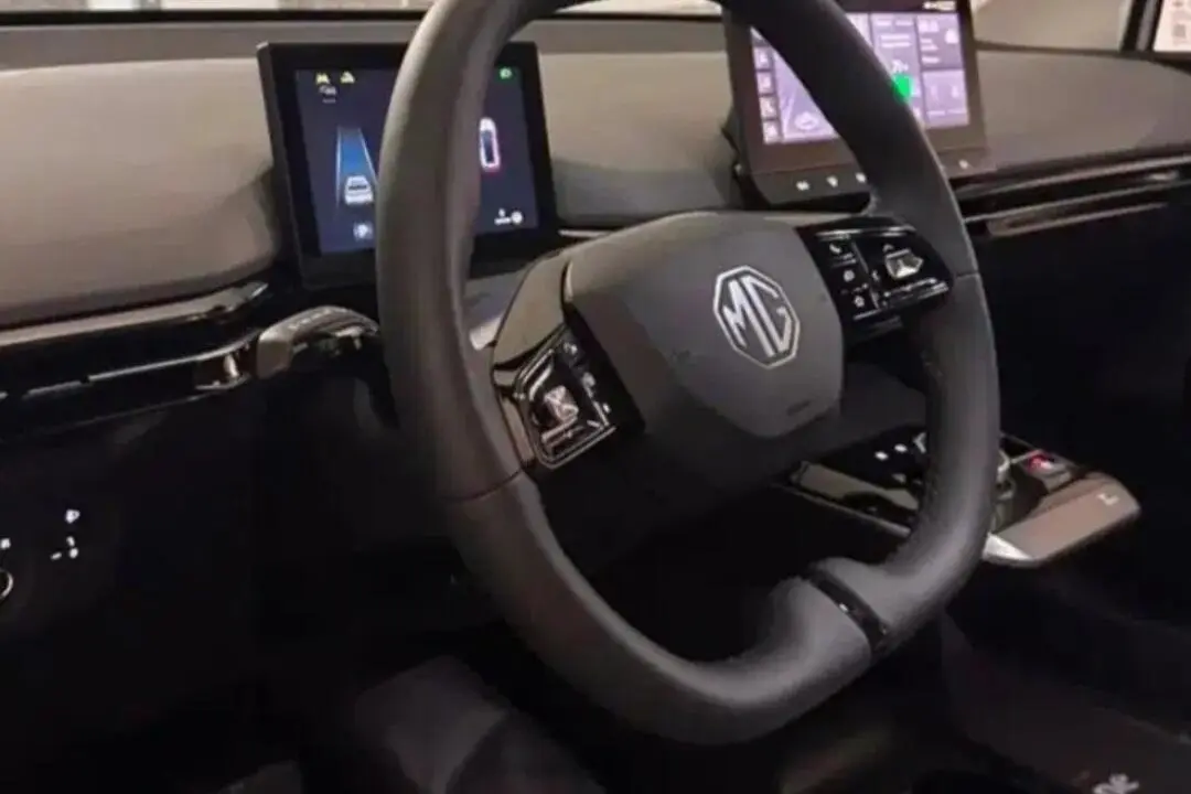 ام جی،  4ev