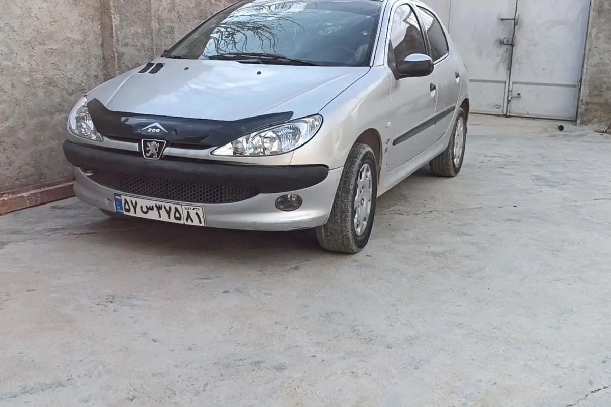 پژو،  206