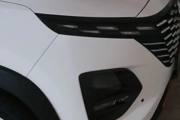 ام وی ام، X33 کراس