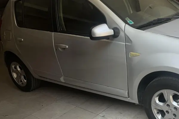 رنو، ساندرو