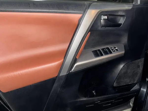 تویوتا، راوفور