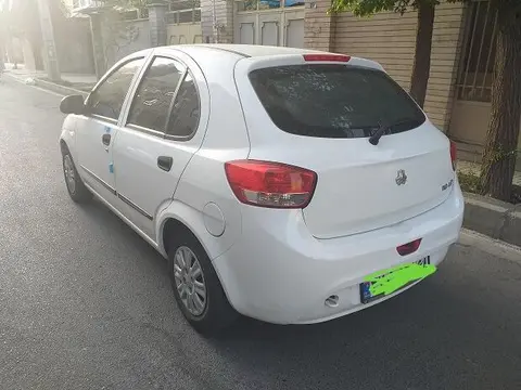 تیبا، هاچ بک