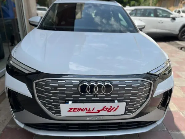 آئودی  Q4 e-tron