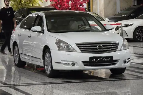 نیسان، تیانا
