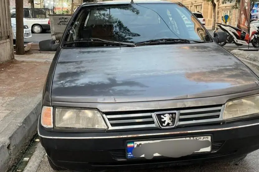 پژو،  405