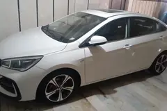 چری، آریزو 5T اسپرت FL