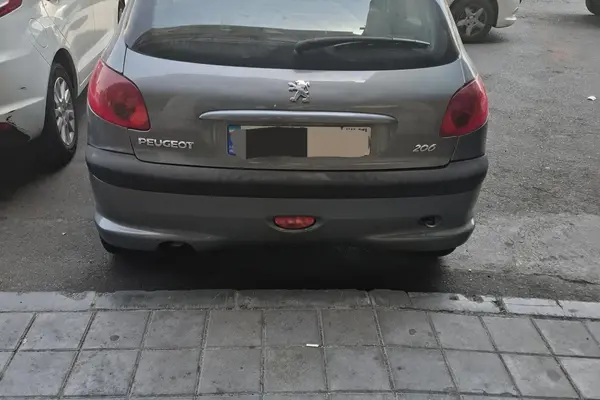 پژو  206