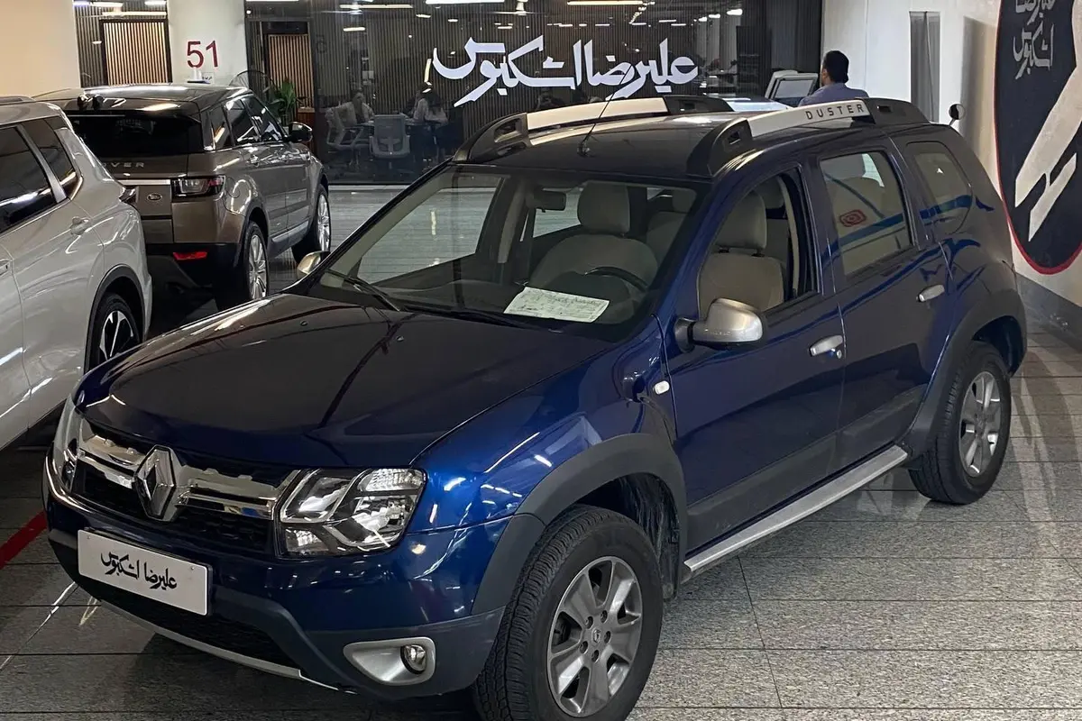 رنو،  داستر