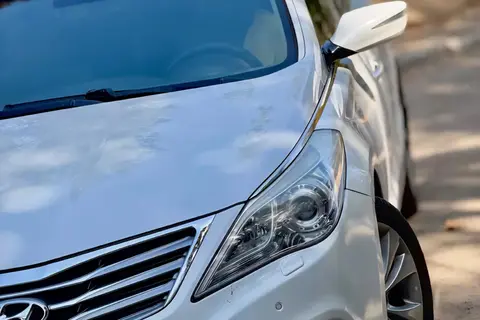 هیوندای، آزرا (گرنجور)