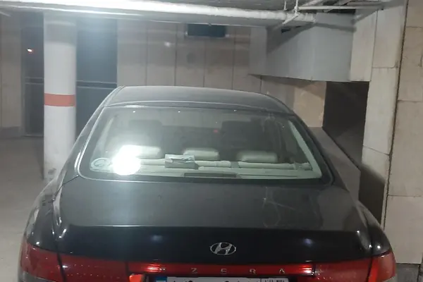 هیوندای، آزرا (گرنجور)