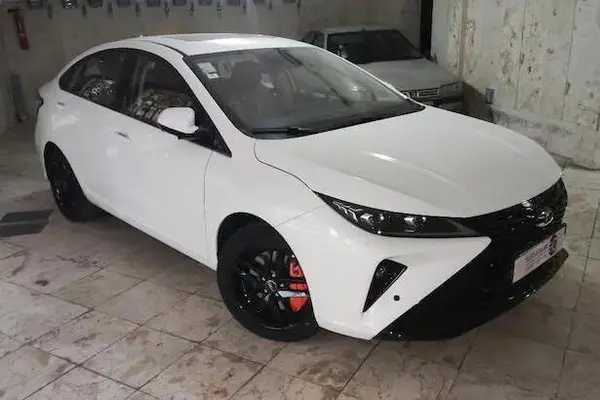 فونیکس، آریزو 6 پرو