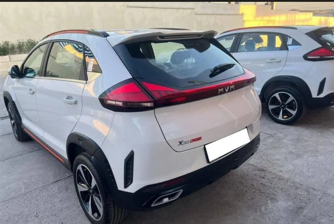 ام وی ام،  X33 کراس