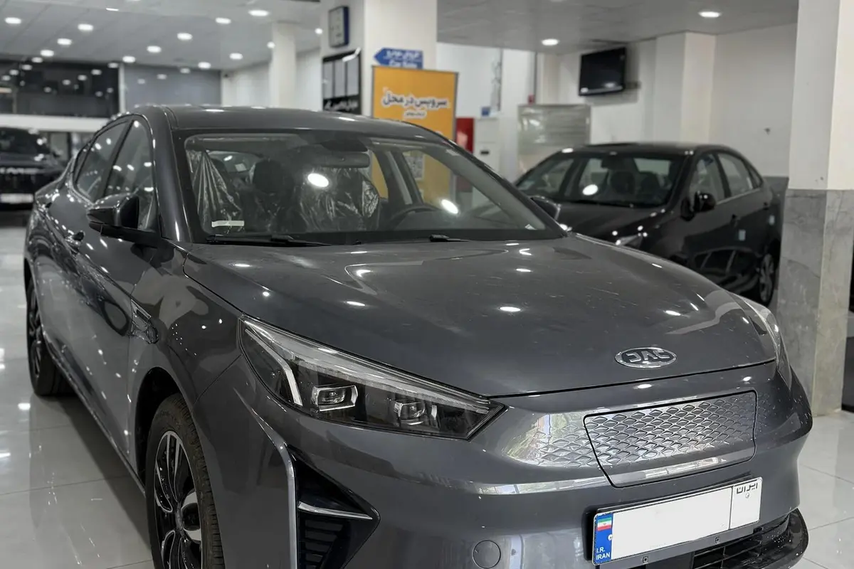 کی ام سی  eJ7