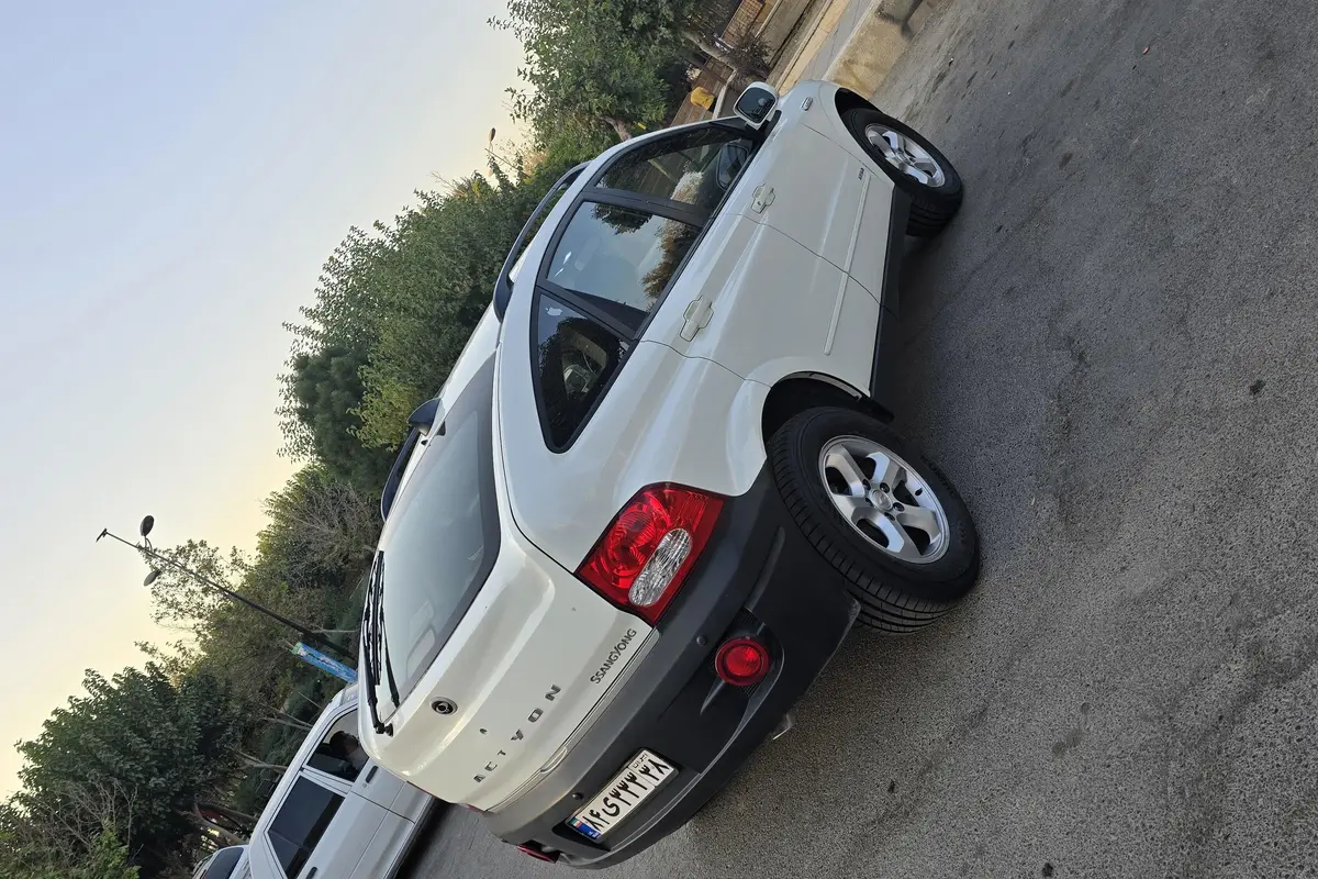 سانگ یانگ (KGM)،  اکتیون