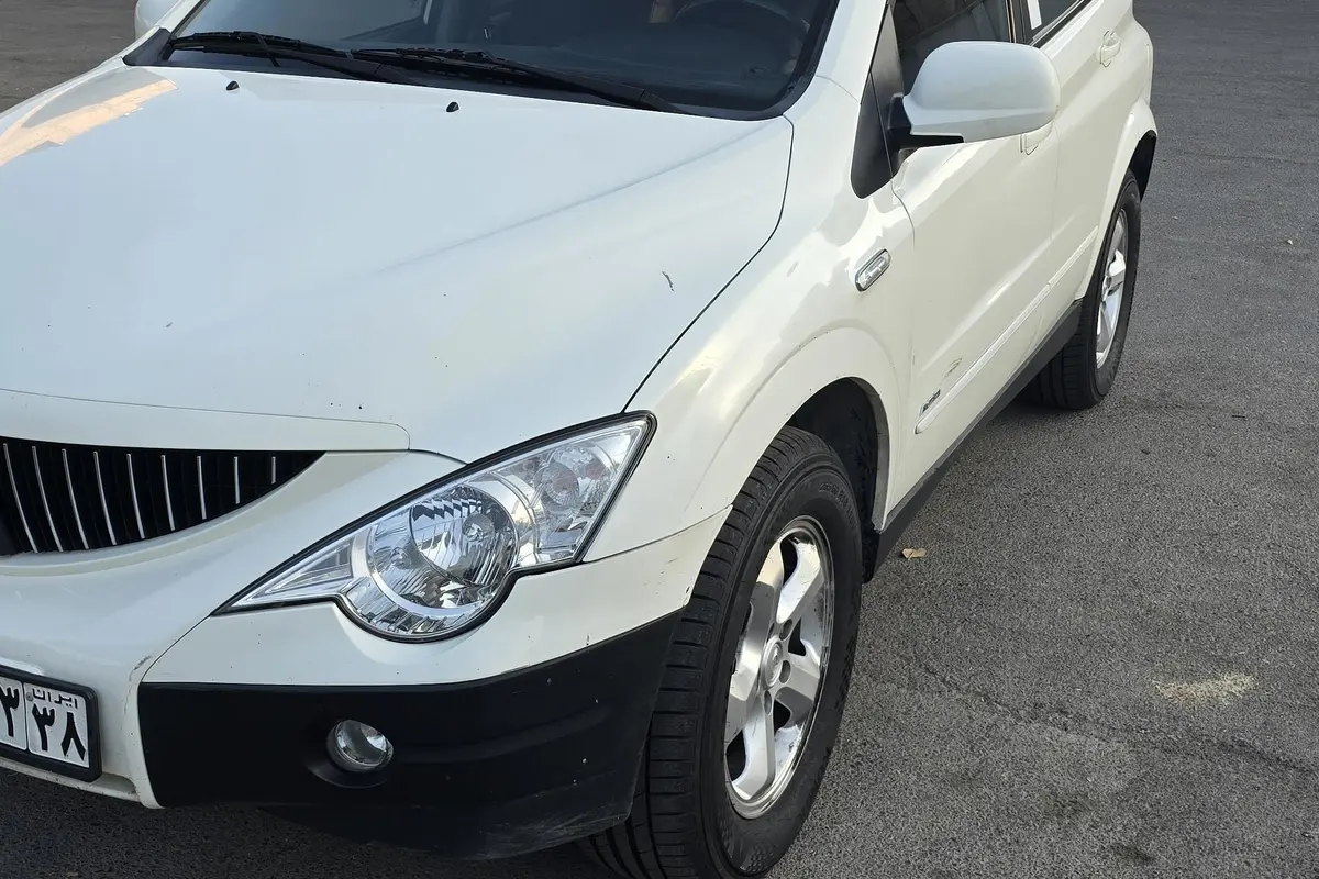 سانگ یانگ (KGM)،  اکتیون