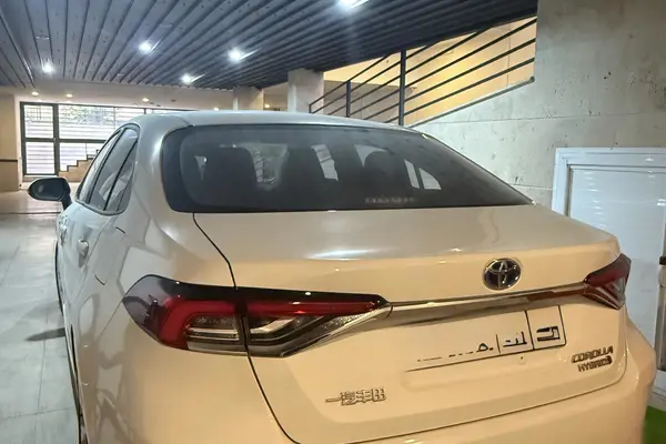 تویوتا، کرولا هیبرید