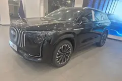 لوکانو، L8