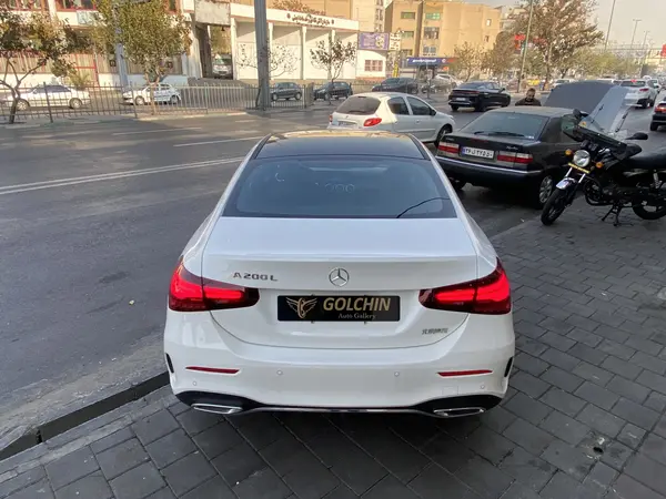 بنز، کلاس A سدان