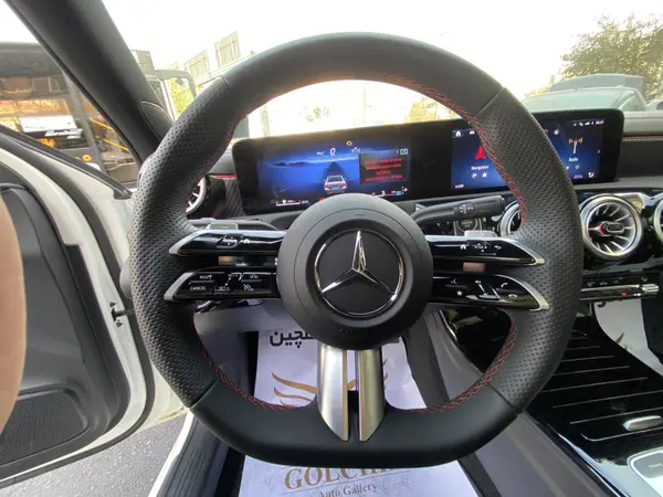 بنز، کلاس A سدان