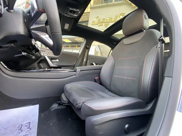 بنز، کلاس A سدان