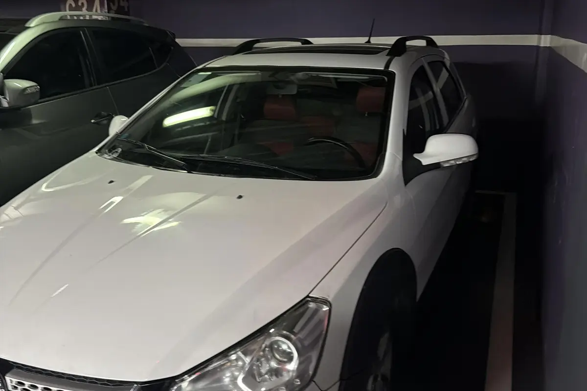 دانگ فنگ،  H30 کراس