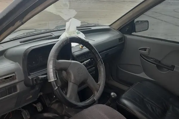 پراید، صندوق دار