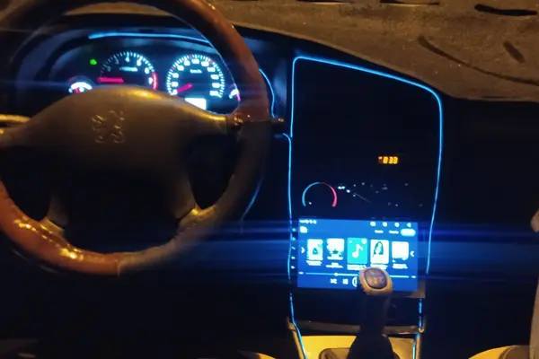 پژو  405