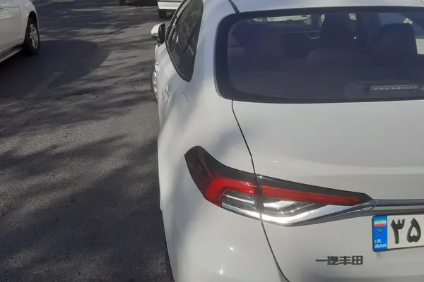 تویوتا، کرولا هیبرید