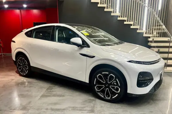ایکس پنگ  G6 EV