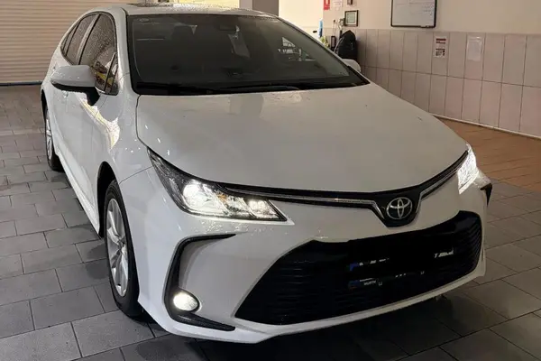 تویوتا، کرولا هیبرید