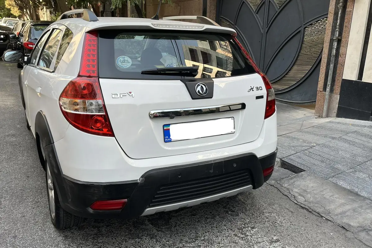 دانگ فنگ،  H30 کراس