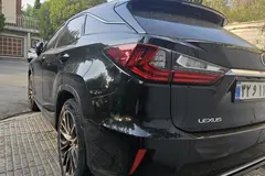 لکسوس، RX