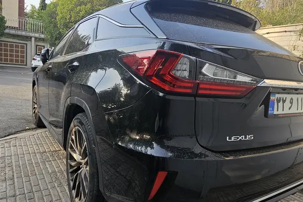 لکسوس، RX