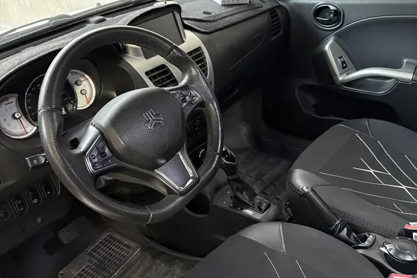 کوییک، R پلاس