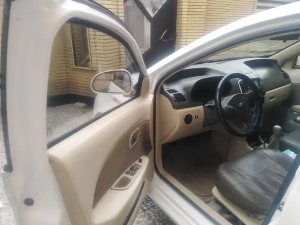 ام وی ام، 315هاچ بک