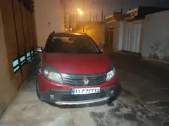 رنو، ساندرو